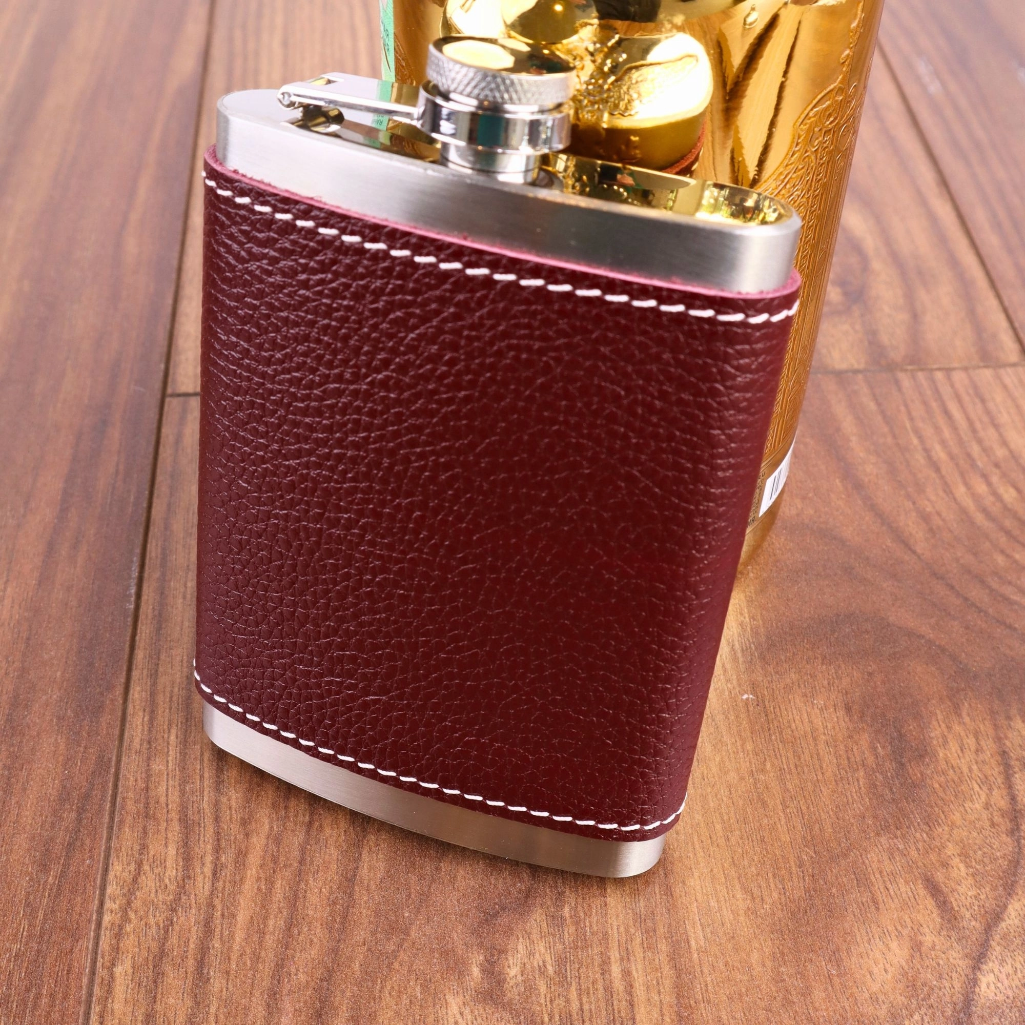 Perlotus 8 Oz 235 cc Hunili Kızıl Kahverengi Hakiki Deri Kılıflı Çelik Viski İçki Matarası